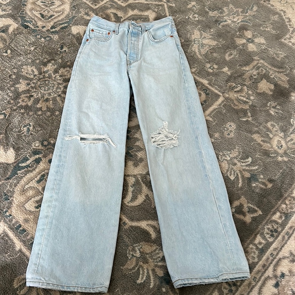 levi’s pants